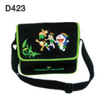 D423